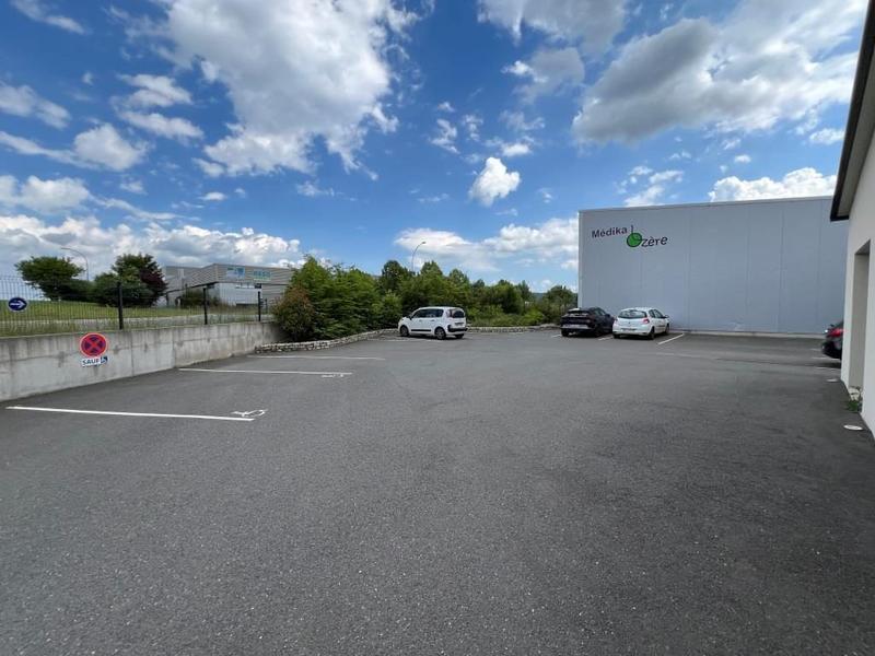 Bureau - 343 m² - 11 pièces