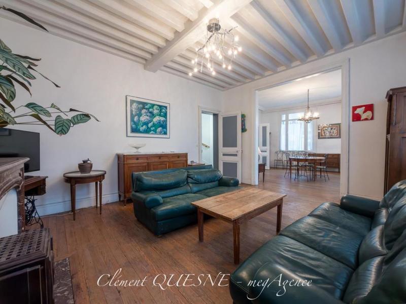 Maison - 190 m² - 8 pièces