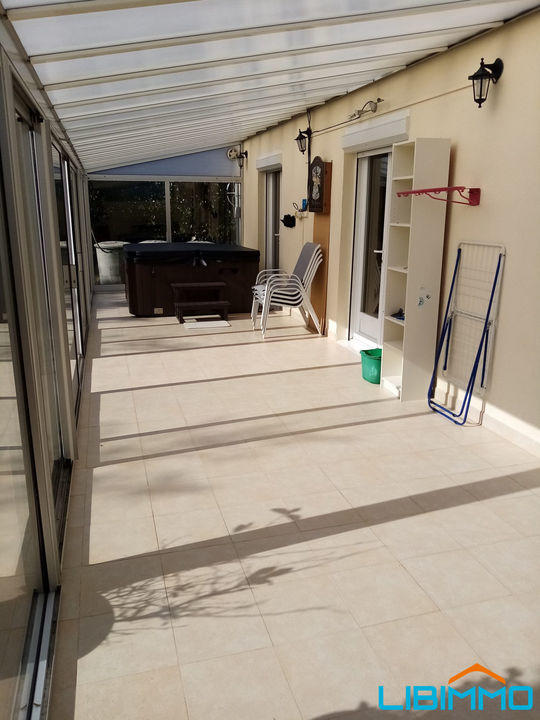 Pavillon - 140 m² - 6 pièces