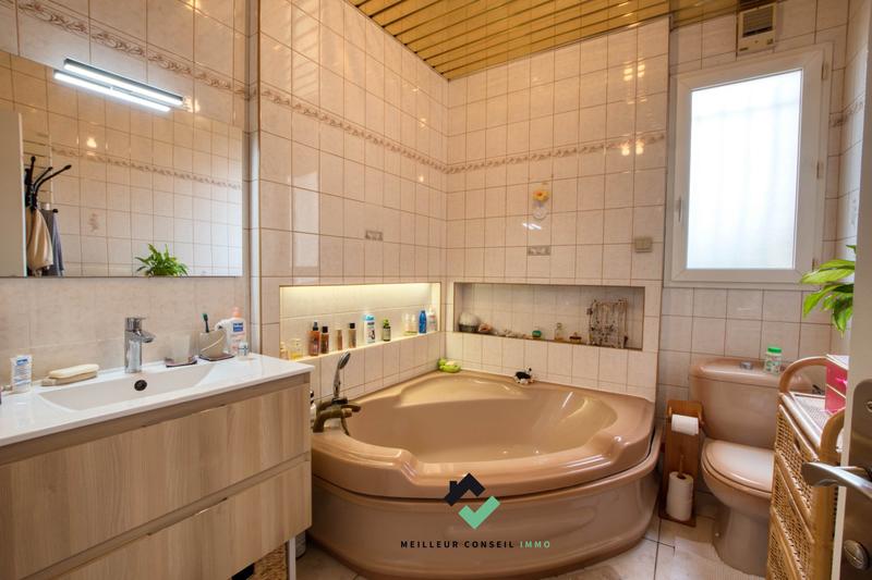 Maison ancienne - 163 m² - 7 pièces