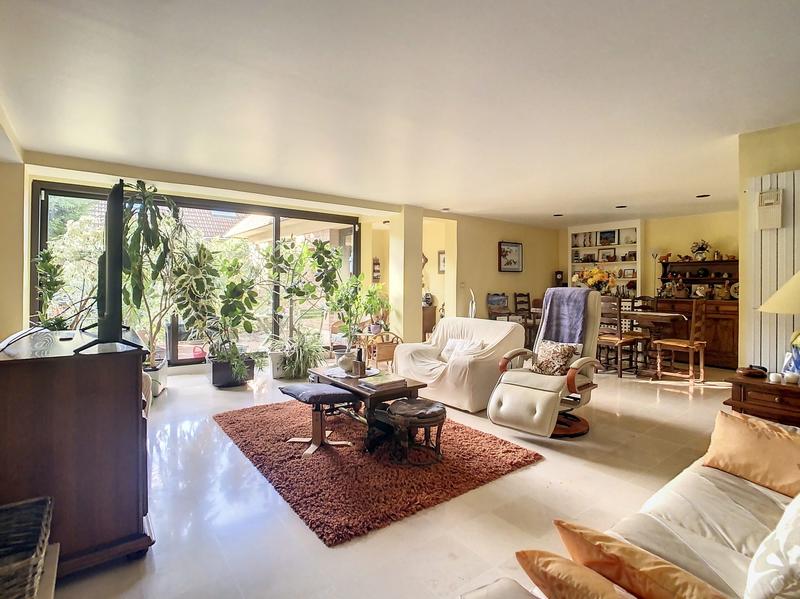 Maison ancienne - 290 m² - 10 pièces