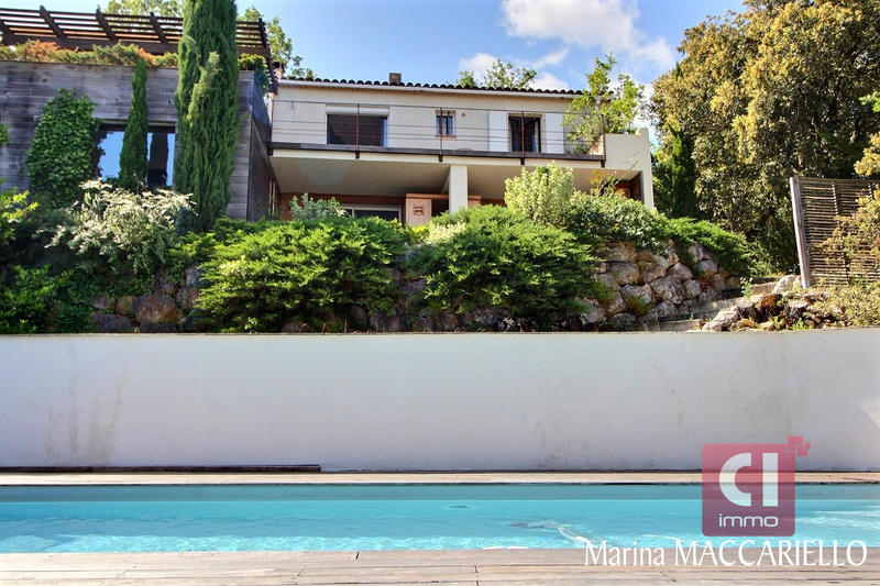 Maison - 133 m² - 5 pièces