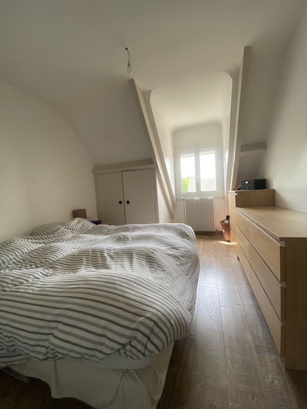 Maison - 180 m² - 7 pièces