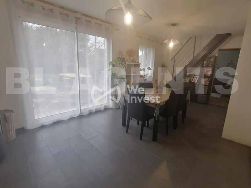 Maison - 120 m² - 6 pièces