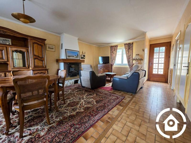 Maison - 147 m² - 7 pièces