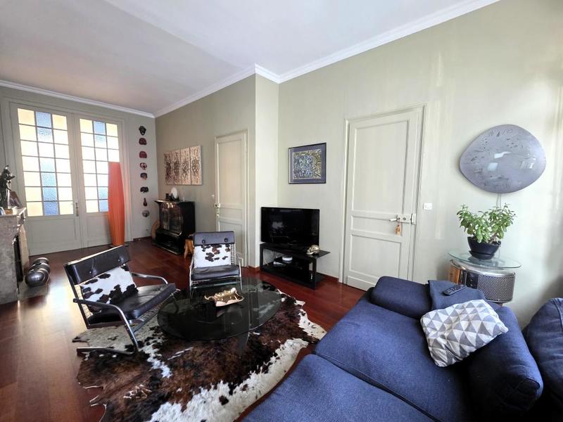 Maison - 121 m² - 6 pièces