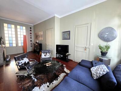 Maison - 121 m² - 6 pièces