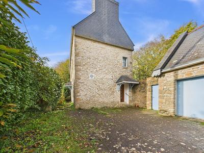 Maison ancienne - 185 m² - 13 pièces