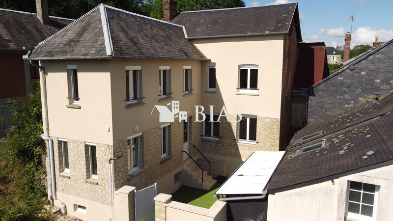 Maison ancienne - 110 m² - 4 pièces