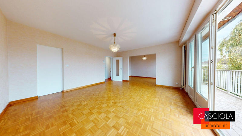 Maison - 155 m² - 5 pièces