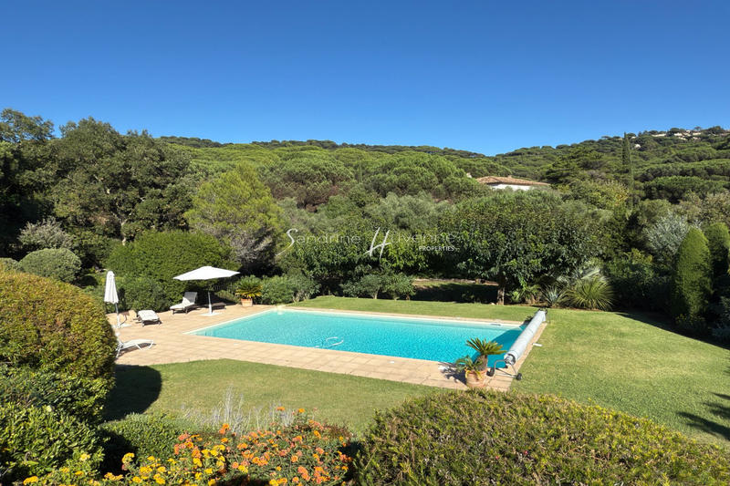 Maison - 280 m² - 7 pièces