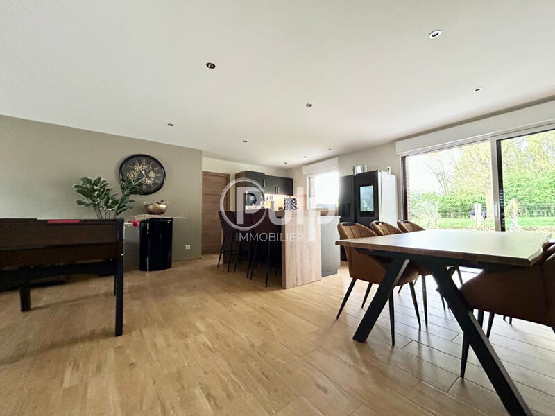 Propriété - 121 m² - 5 pièces