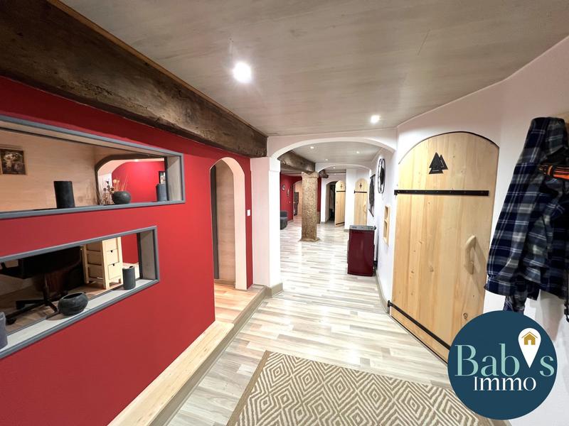 Maison - 135 m² - 6 pièces