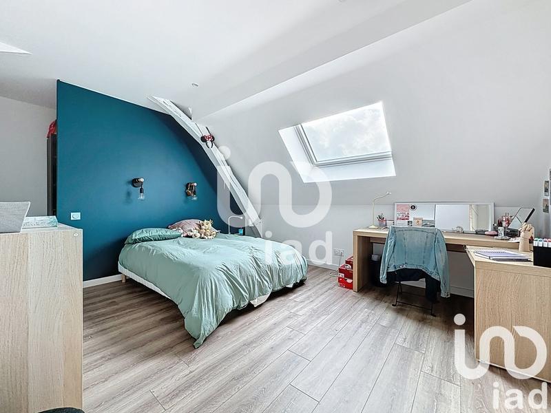 Maison - 180 m² - 5 pièces