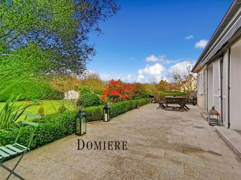 Maison contemporaine - 200 m² - 8 pièces