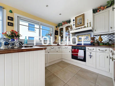 Maison - 120 m² - 5 pièces