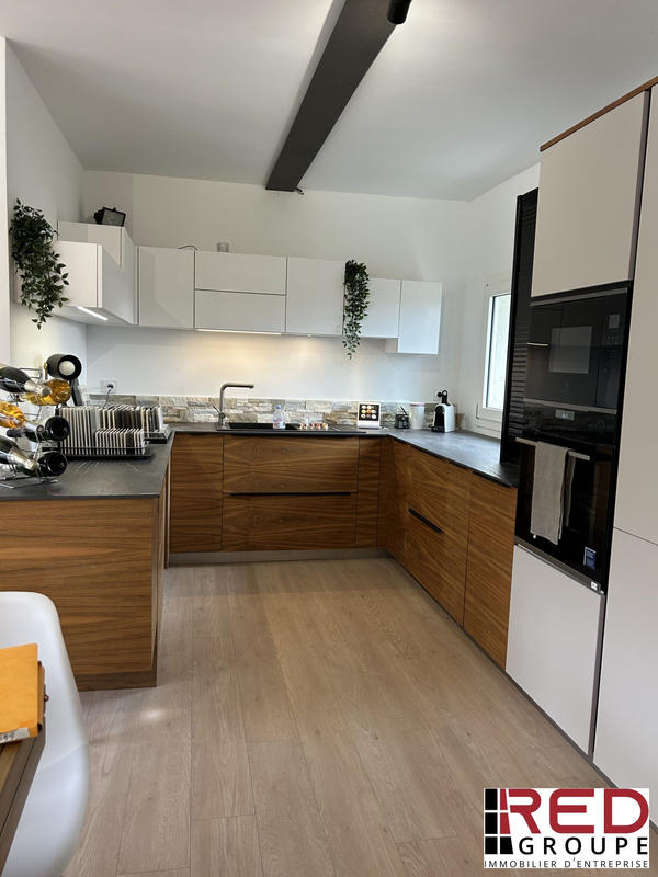 Local commercial - 84 m²