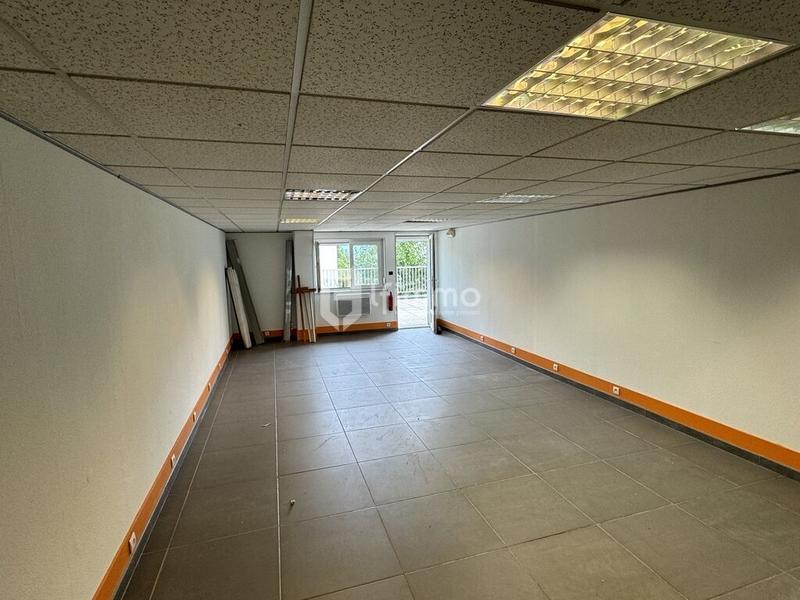 Bureau - 169 m² - 4 pièces