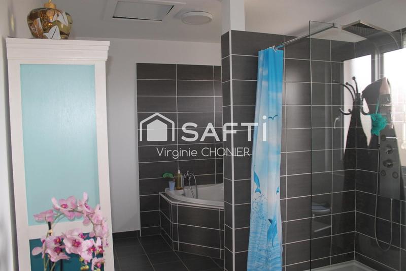 Maison - 153 m² - 6 pièces