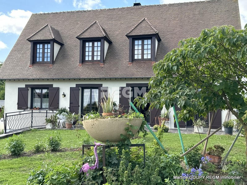 Maison - 175 m² - 7 pièces