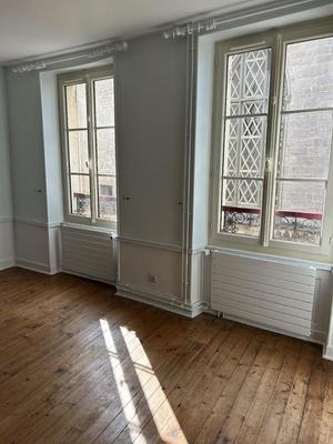 Maison ancienne - 108 m² - 4 pièces