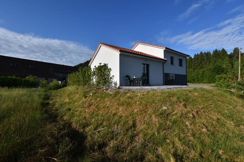 Maison - 100 m² - 4 pièces