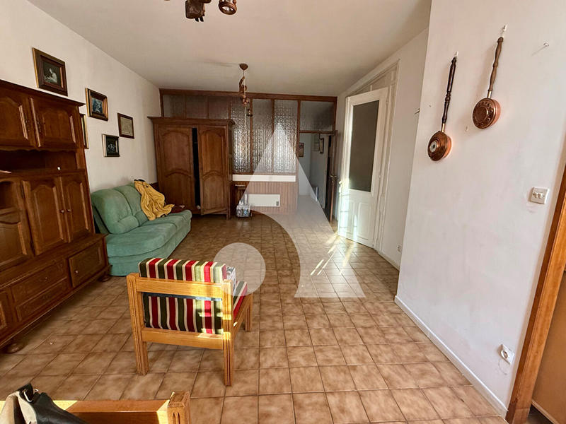 Immeuble - 200 m² - 5 pièces