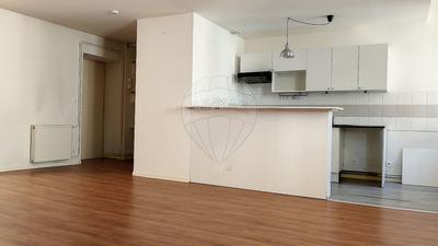 Appartement - 72 m² - 3 pièces