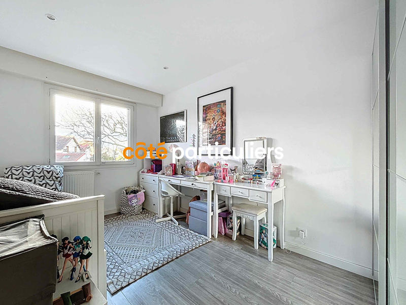 Appartement - 92 m² - 4 pièces