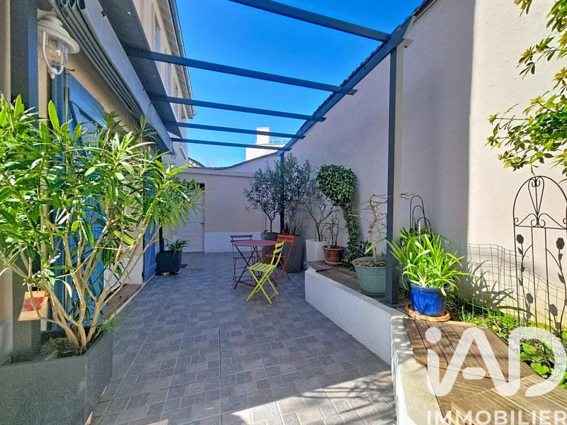 Maison - 97 m² - 5 pièces