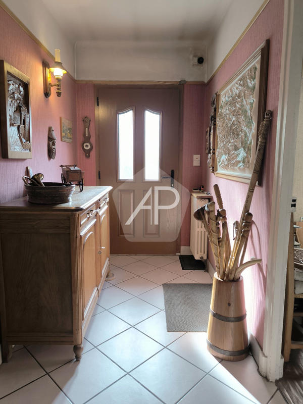 Maison - 149 m² - 7 pièces