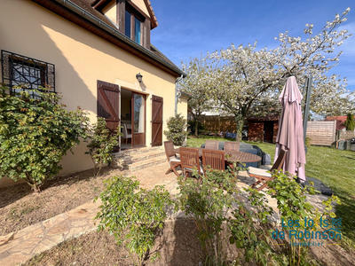 Maison - 184 m² - 7 pièces