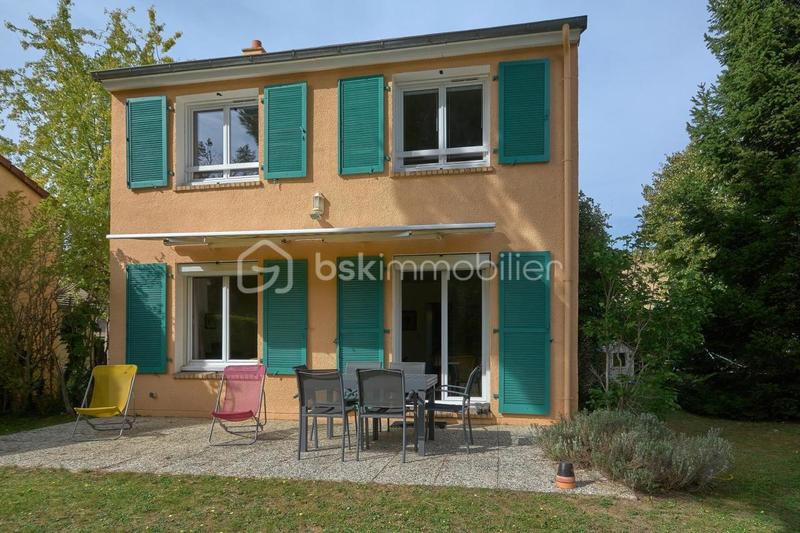 Maison - 114 m² - 4 pièces