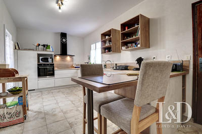 Maison - 175 m² - 6 pièces