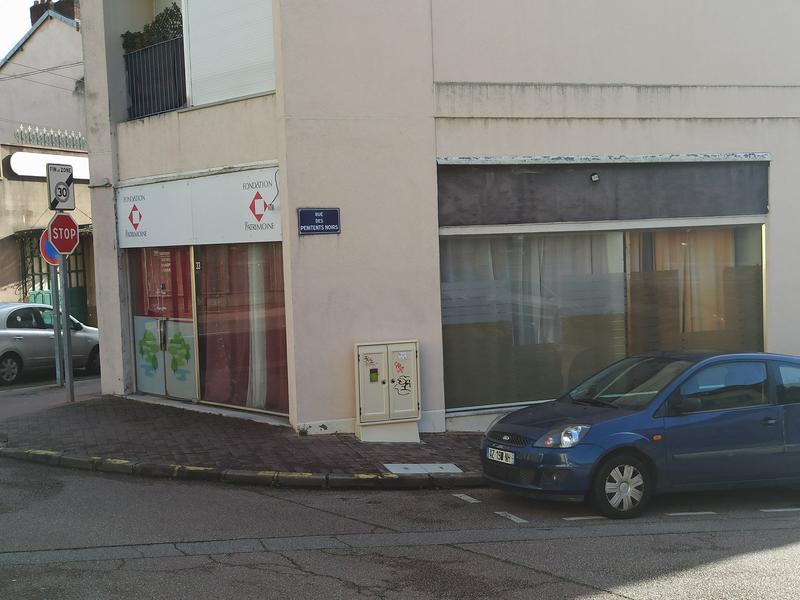 Local commercial - 115 m²
