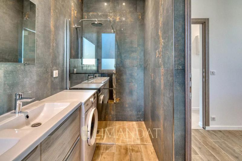 Maison - 130 m² - 7 pièces