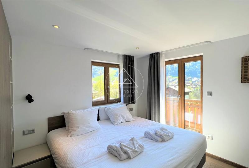 Appartement - 108 m² - 6 pièces