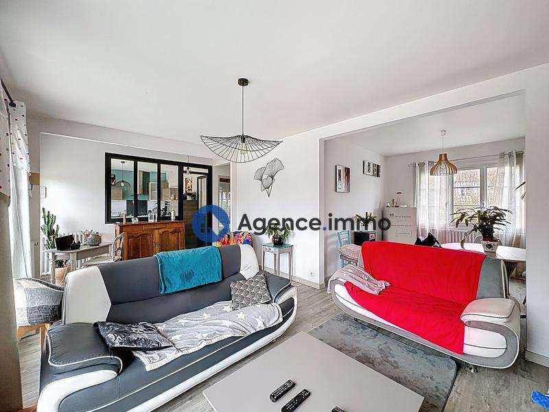 Maison - 92 m² - 4 pièces