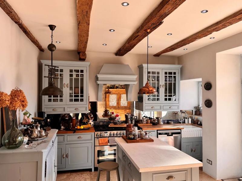 Maison de maîtres - 310 m² - 10 pièces