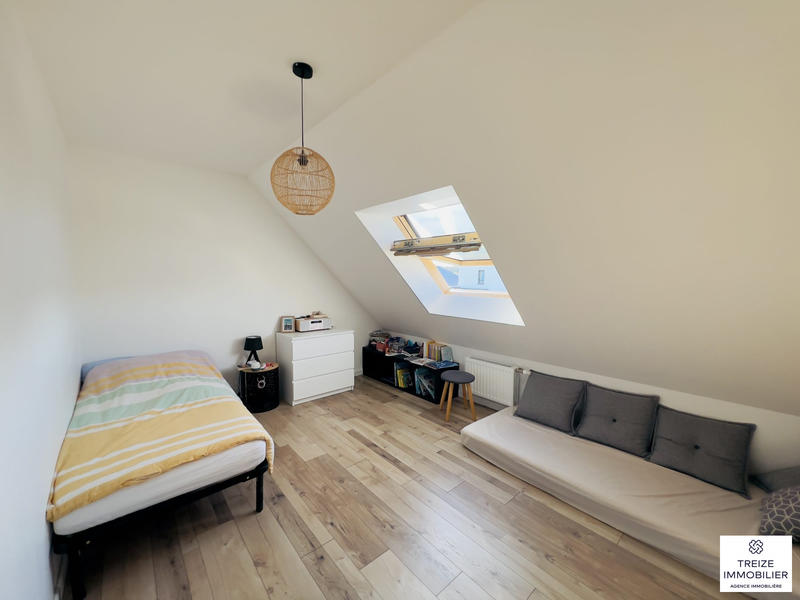 Maison traditionnelle - 101 m² - 5 pièces