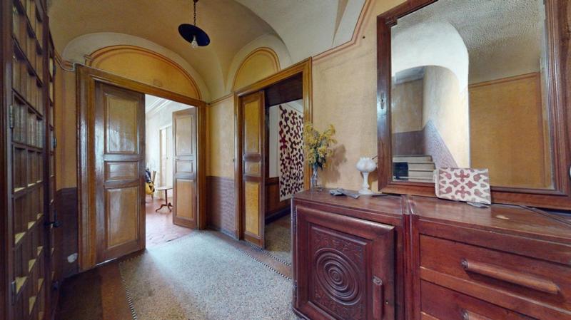 Maison de village - 410 m² - 13 pièces