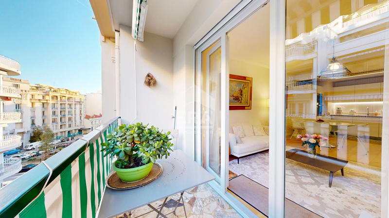 Appartement - 87 m² - 4 pièces