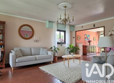 Maison - 94 m² - 4 pièces