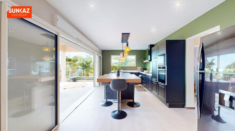 Maison - 178 m² - 6 pièces