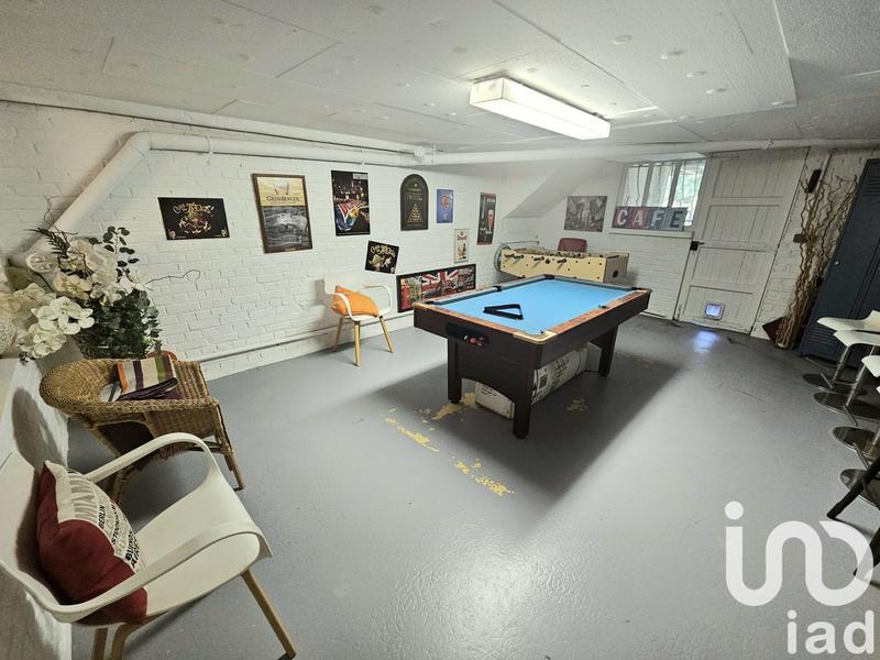 Maison - 180 m² - 7 pièces