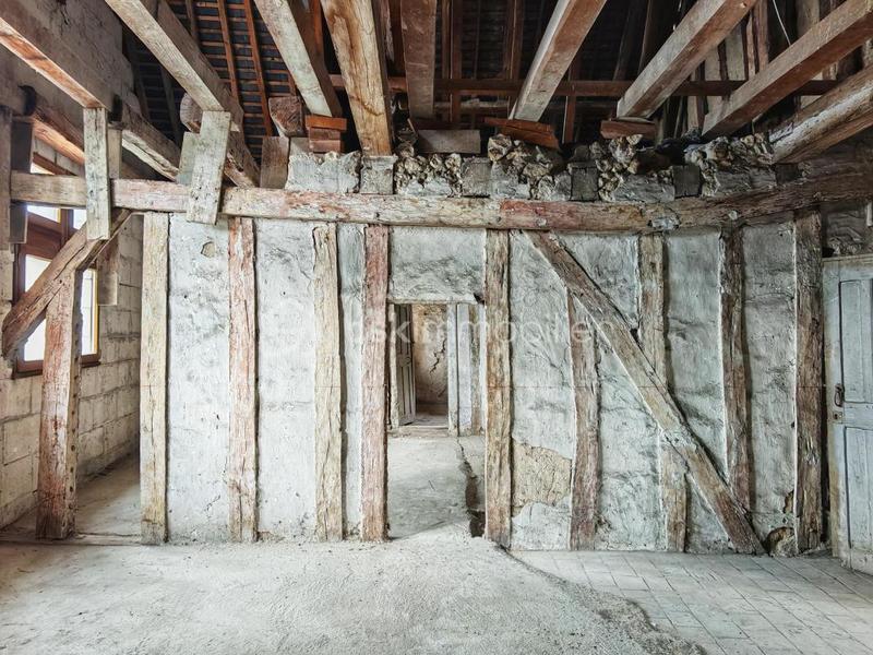 Maison ancienne - 148 m² - 6 pièces