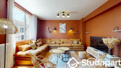 Chambre - 13 m² - 1 pièce