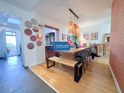 Maison - 105 m² - 5 pièces