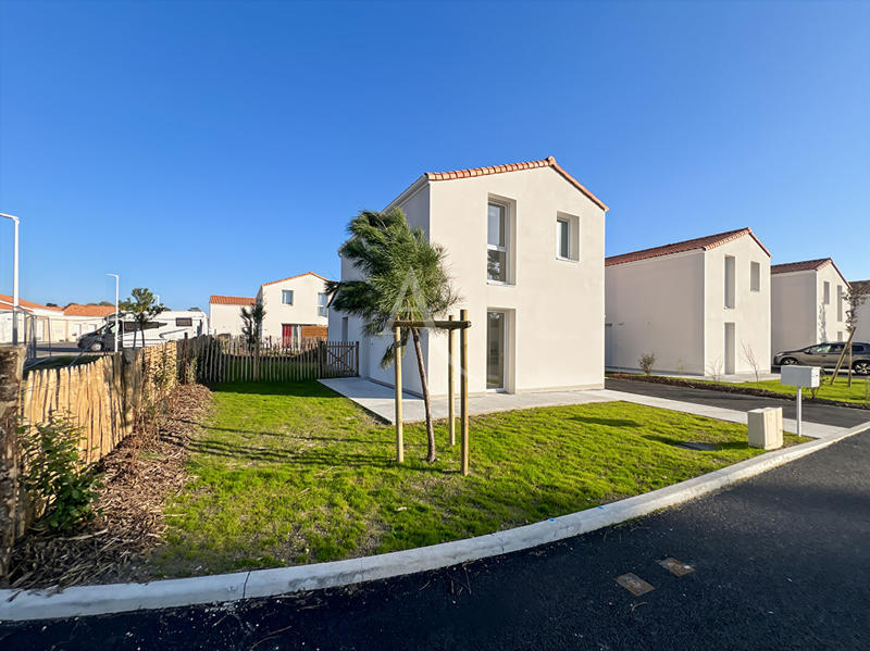 Maison - 84 m² - 4 pièces