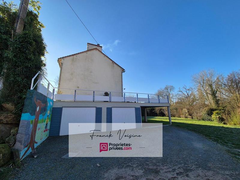 Maison - 128 m² - 8 pièces